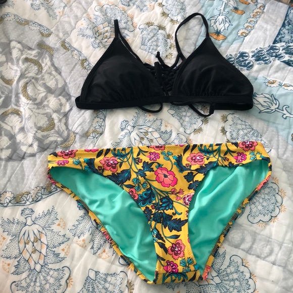 Shade & Shore Other - bathing suit set